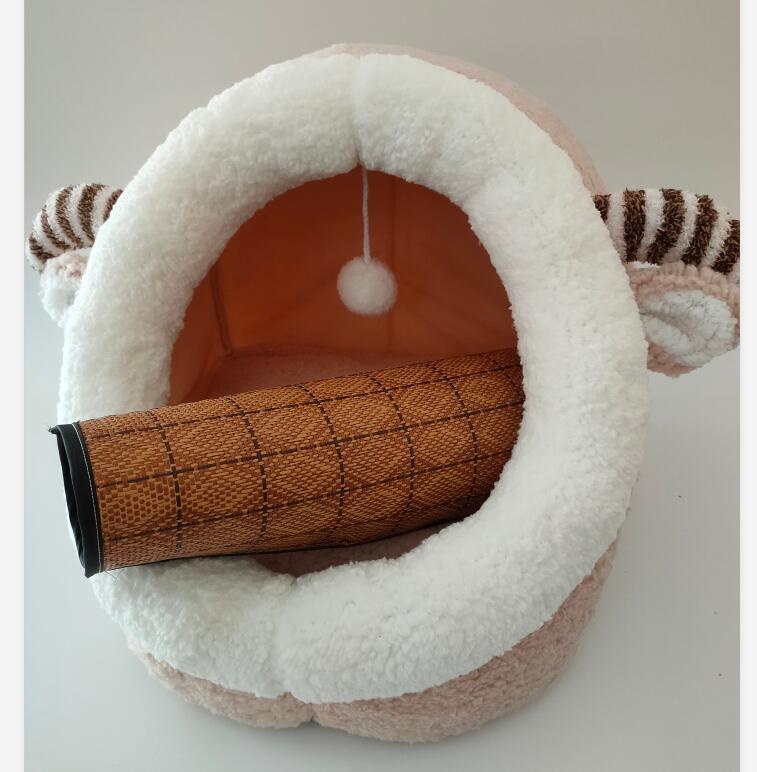 Velvet Cat Kennel: Cozy Cute Bed