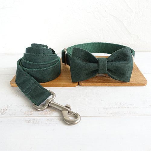 Dark Green Bow-Tie Traction Collar: Demure